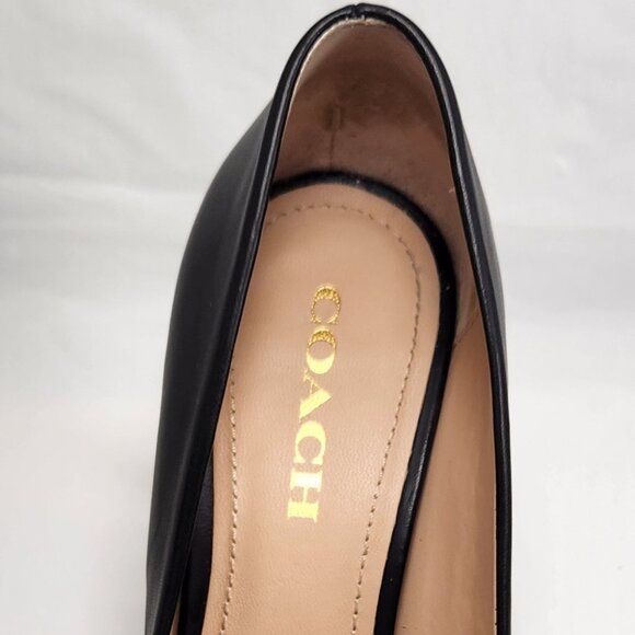 Coach Samantha Pump Heels with brass beadchain Trim Smooth Leather Size 9.5 - Picture 6 of 16